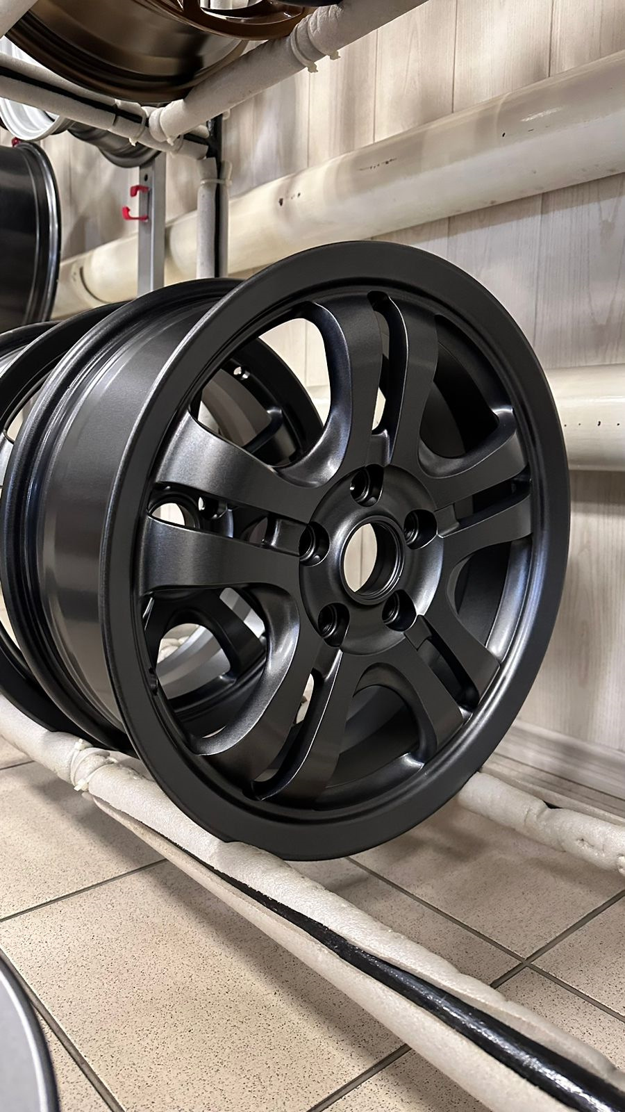 КраМЗ Сармат ака Slik R16x6,5 5х112 ET42 Dia67,1 Продолжение ...