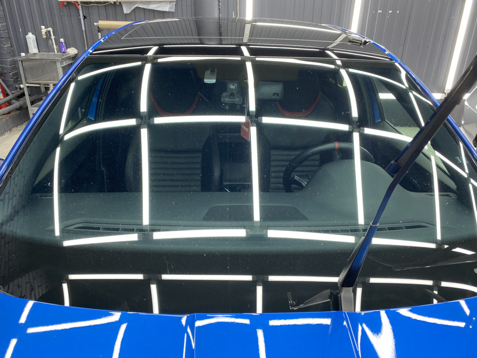 Шлифовка лобового стекла — Skoda Octavia RS A7 Mk3, 2 л, 2014 года ...
