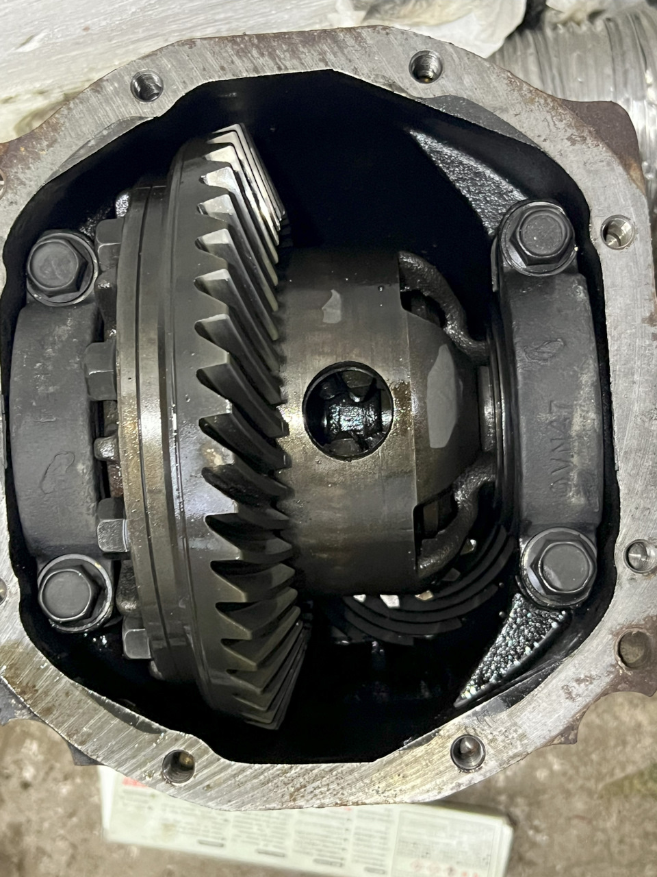 Фото в бортжурнале Nissan Laurel (C35)