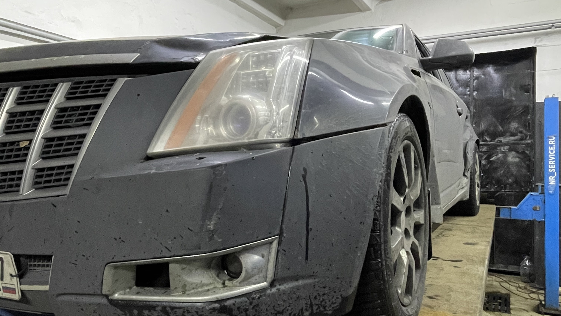 Cadillac CTS (2G) 3.6 бензиновый 2009 | Машина для Брата на DRIVE2