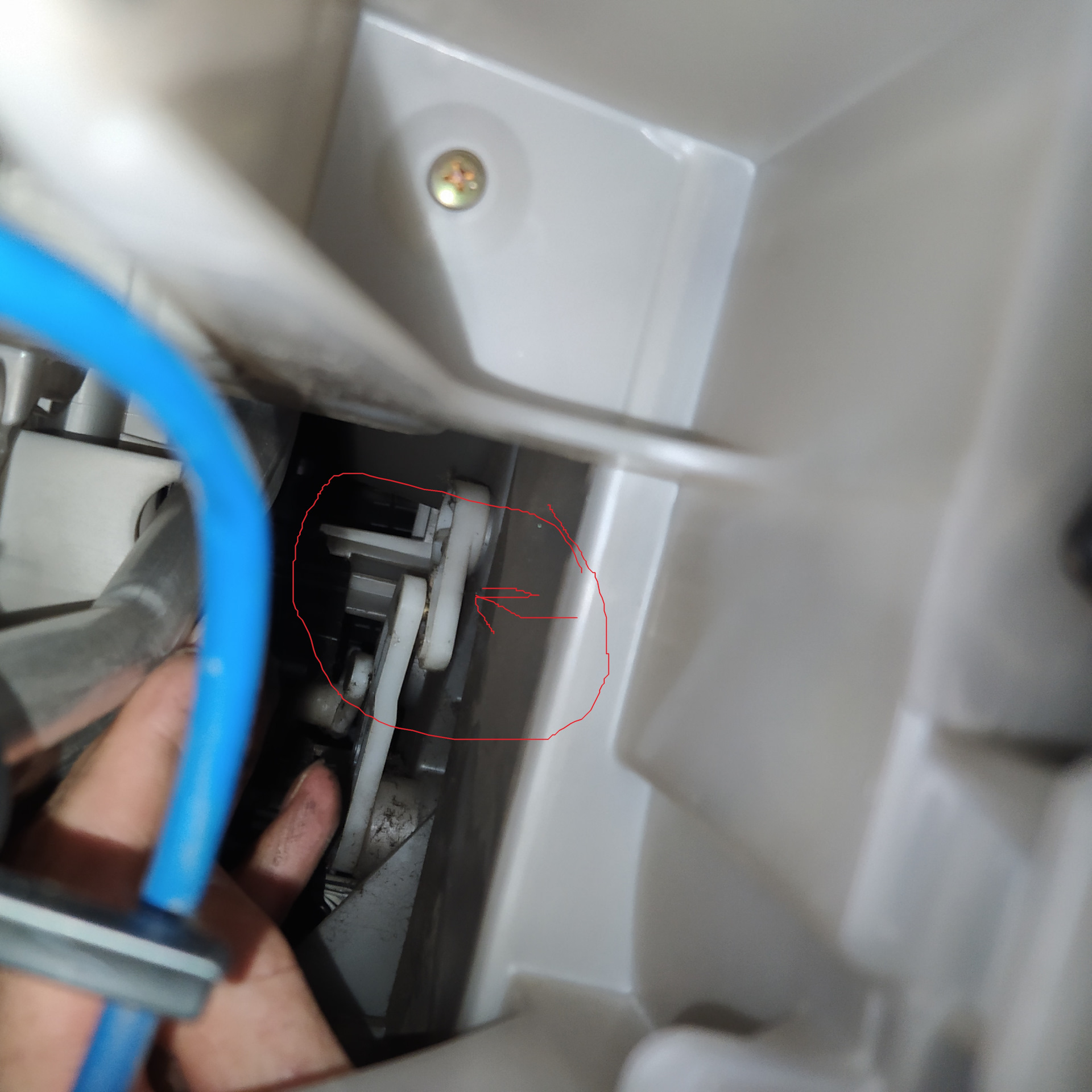 клапан не до конца закрывается