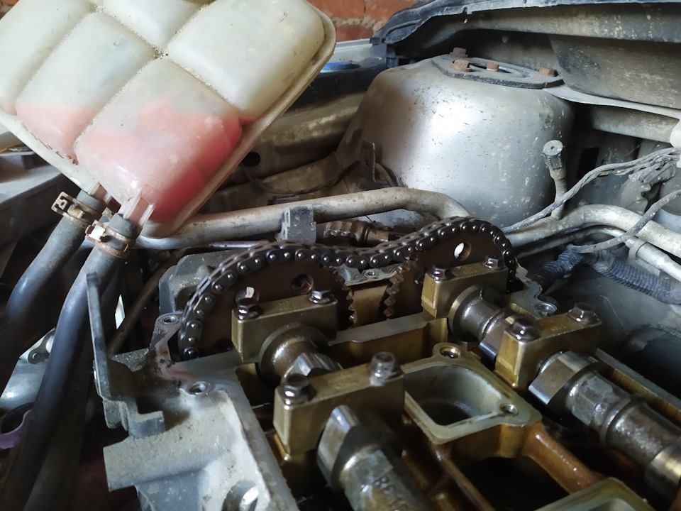 Шумит цепь — Ford Focus II Sedan, 1,8 л, 2008 года | поломка | DRIVE2