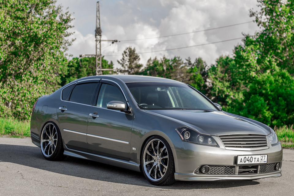 Nissan Fuga y51 на stance