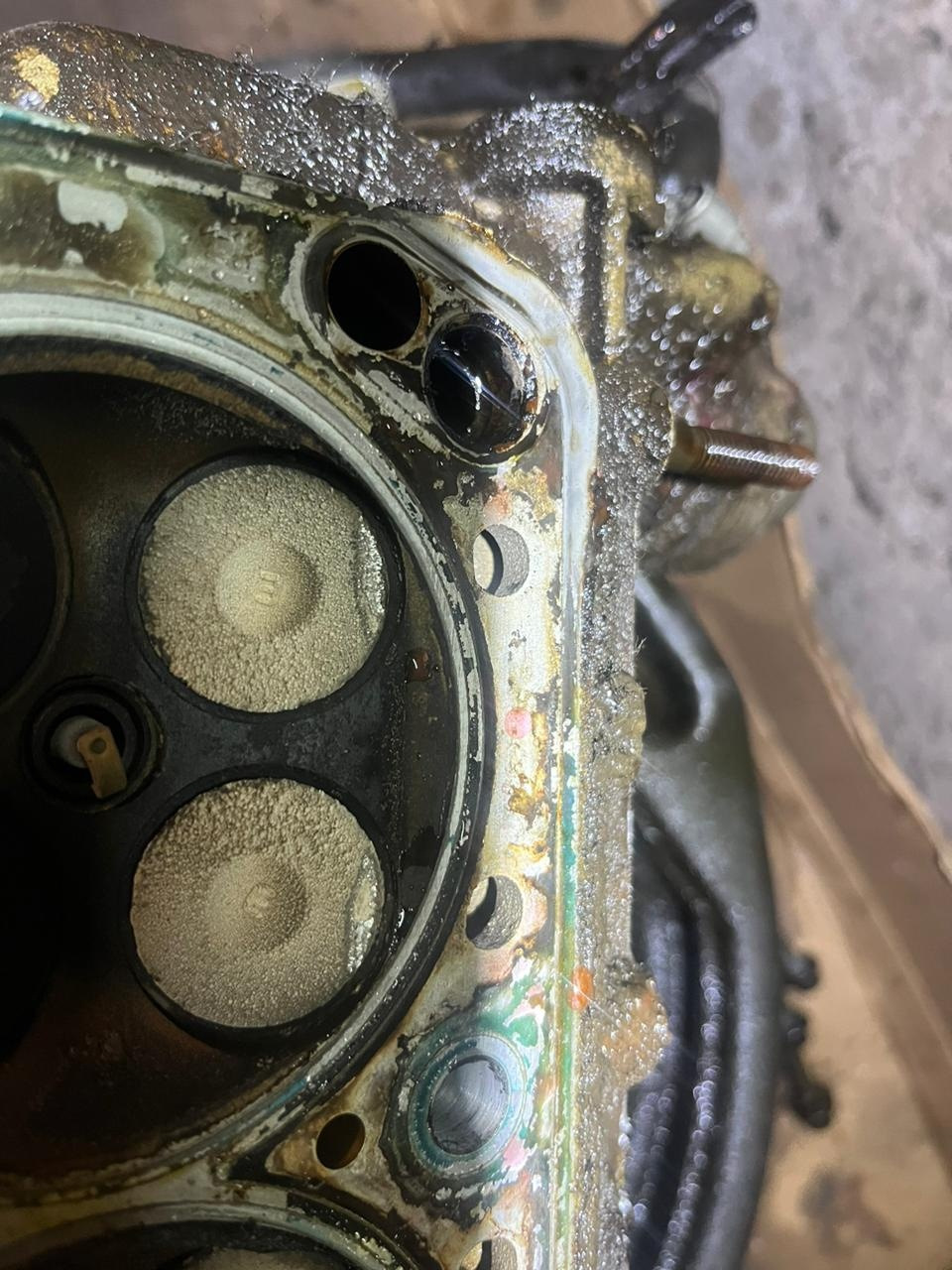 Обрыв ремня ГРМ, вскрытие, последствия. — Chevrolet Cruze (1G), 1,6 л ...