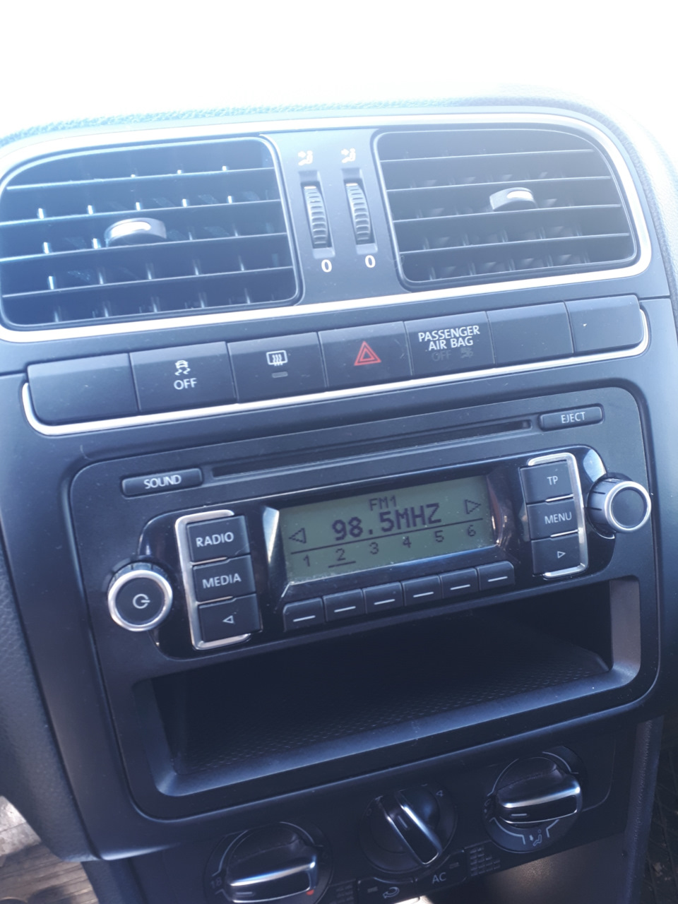 Фото в бортжурнале Volkswagen Polo Sedan