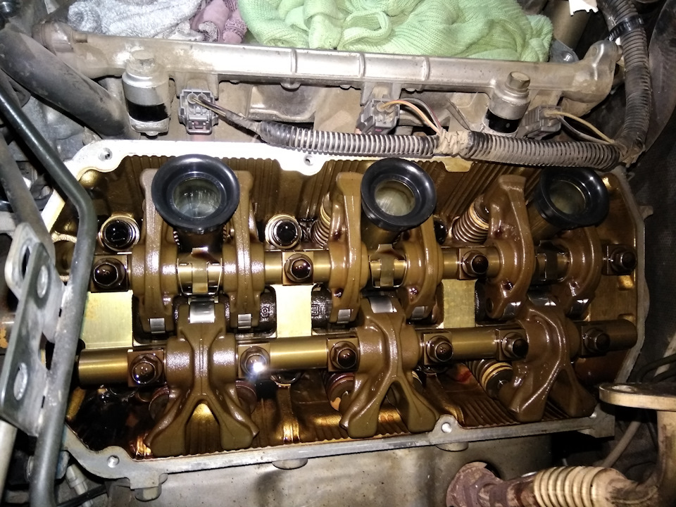 паджеро замена прокладки клапанной крышки