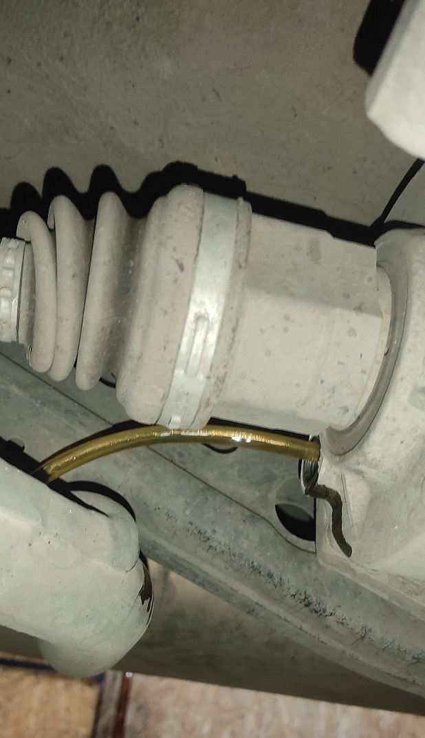 Замена масла в угловом редукторе и заднем дифференциале Хендай Крета ...