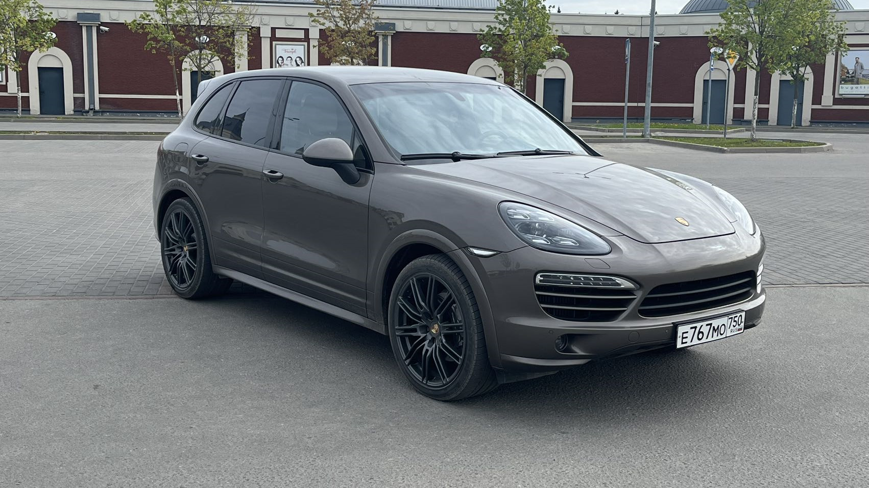 Porsche cayenne 2023-2024. Порше кайен 2 управление внедорожной системой. Porsche cayenne 2023. Тест кайен. Каен 2 поколение.