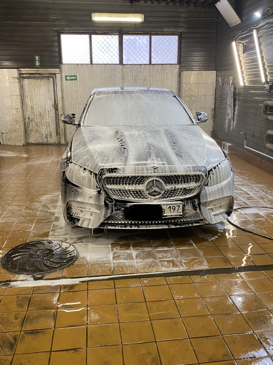 Наконец-то помыл машину в новом 2021 гг, — Mercedes-Benz E-class (W213),  2,2 л, 2020 года | просто так | DRIVE2