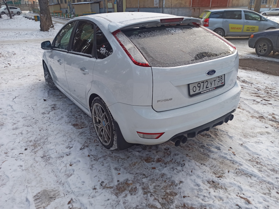 Убрал задний дворник, проблема — Ford Focus II Hatchback, 1,6 л, 2011 ...