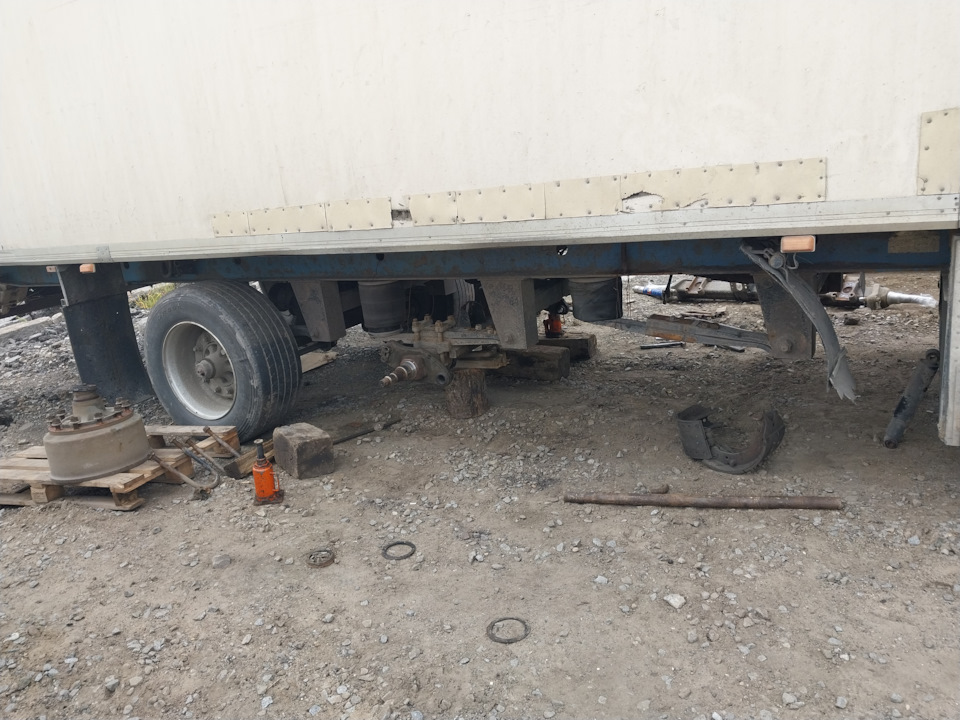 Дела прицепные. Прощай ось. — VOLVO FH12, 1,2 л, 1998 года | своими ...