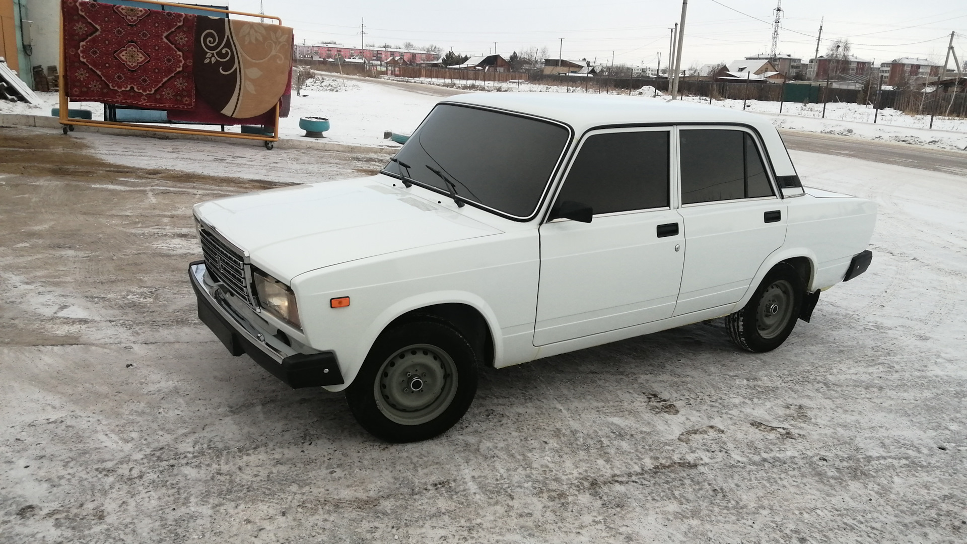 Lada 2107 1.6 бензиновый 2011 | ♛ Семён Ярко белый ♛ на DRIVE2