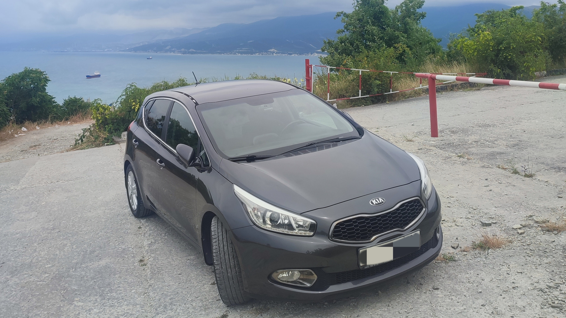 Продажа KIA Ceed (2G) 2012 (бензин, АКПП) — с историей обслуживания —  DRIVE2.RU