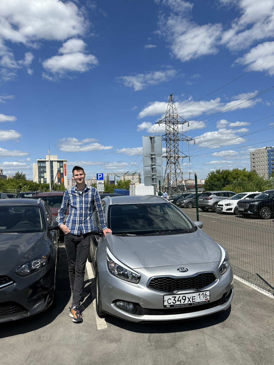 Машина продана — KIA Ceed SW (2G), 1,6 л, 2013 года | продажа машины |  DRIVE2