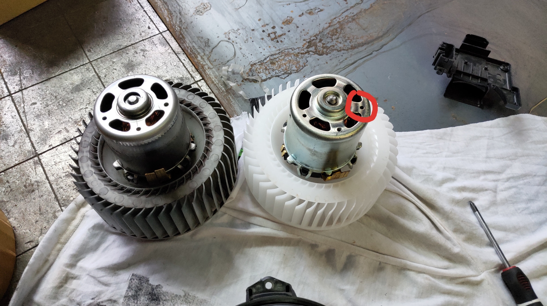 новый моторчик печки. мотор печки 2110. новый моторчик печки. новый моторчик печки. Csa512h001 мотор печки.