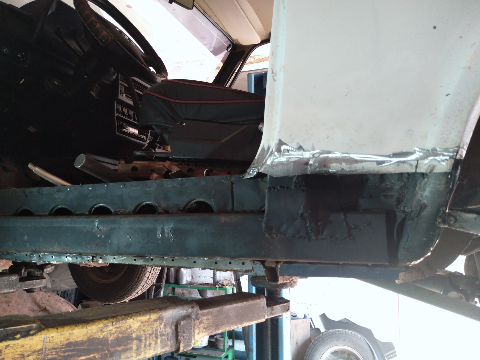 Замена порогов на профильную трубу 80/80 — Lada 4x4 3D, 1,7 л, 2010 ...