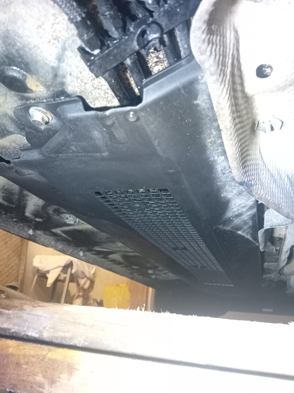 Приятно порадовала зашита патрубков — Renault Logan Stepway