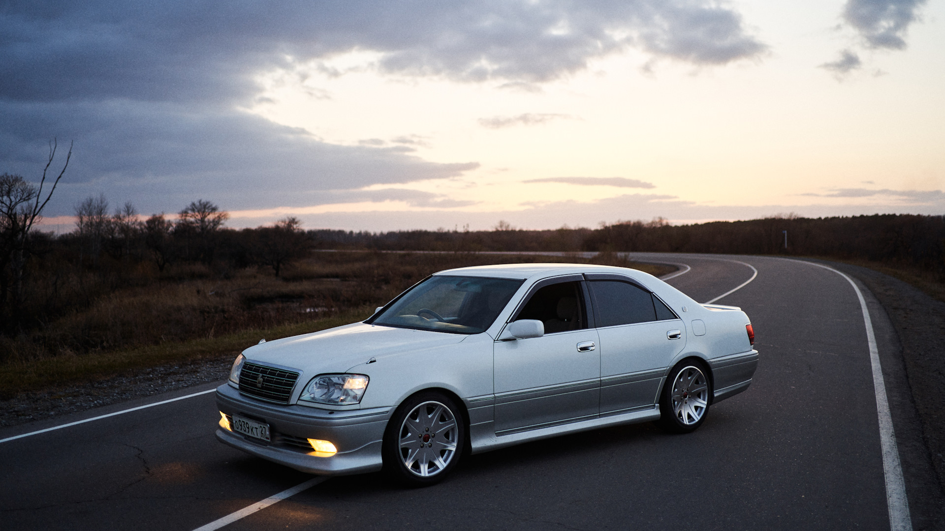 toyota crown s 170