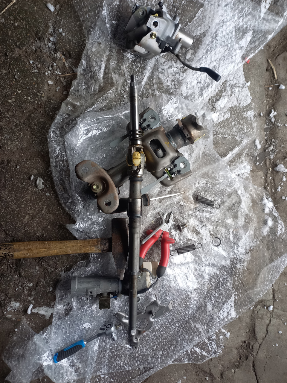 Люфт в рулевой колонке🔧 — Toyota Altezza, 3 л, 2001 года | поломка | DRIVE2