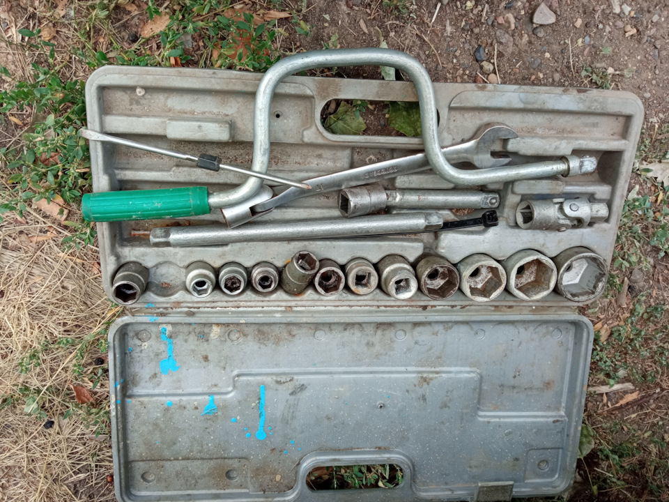 Когда коту нечего делать, он…меняет натяжной ролик — Lada Калина ...