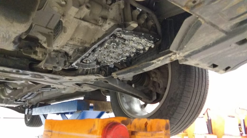 Замена масла вариатора — Mitsubishi Outlander (3G), 2,4 л, 2013 года ...