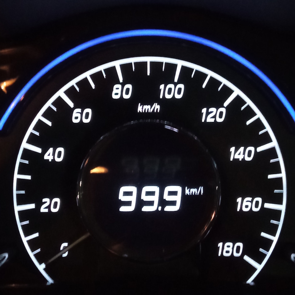 nissan-note-e-power-1-2-2019-drive2