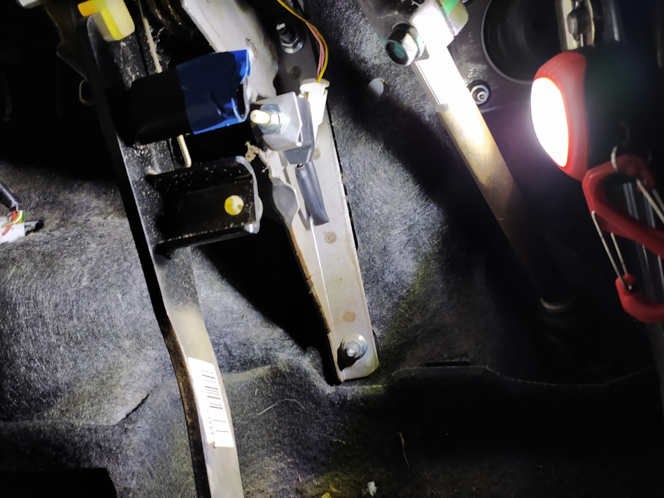 Не запускается с ключа — Hyundai Solaris, 1,4 л, 2011 года | поломка ...