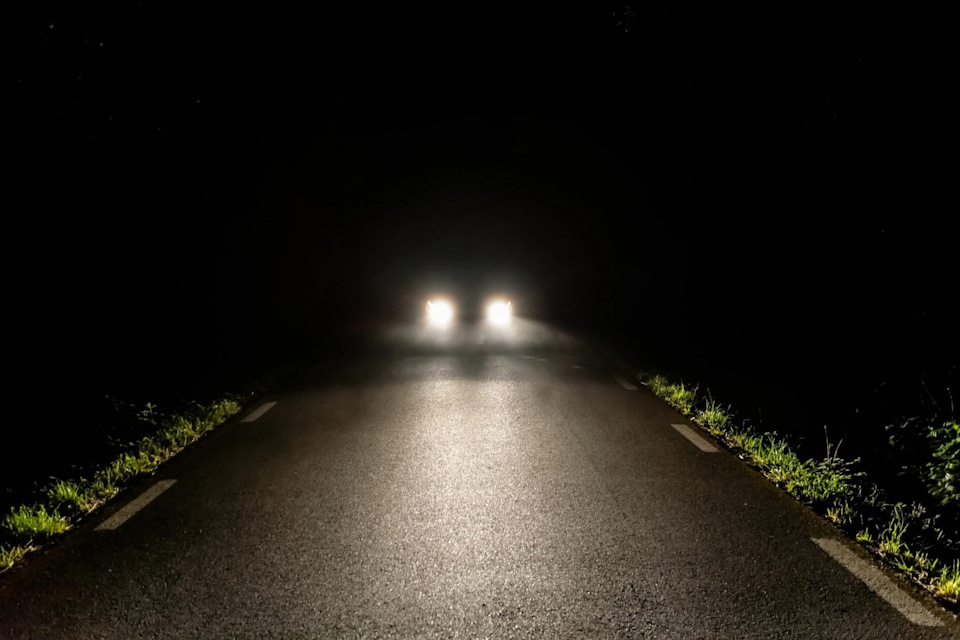 (2) Вопрос про адаптивный свет фар — Skoda Octavia A7 Mk3, 1,4 л, 2014 ...