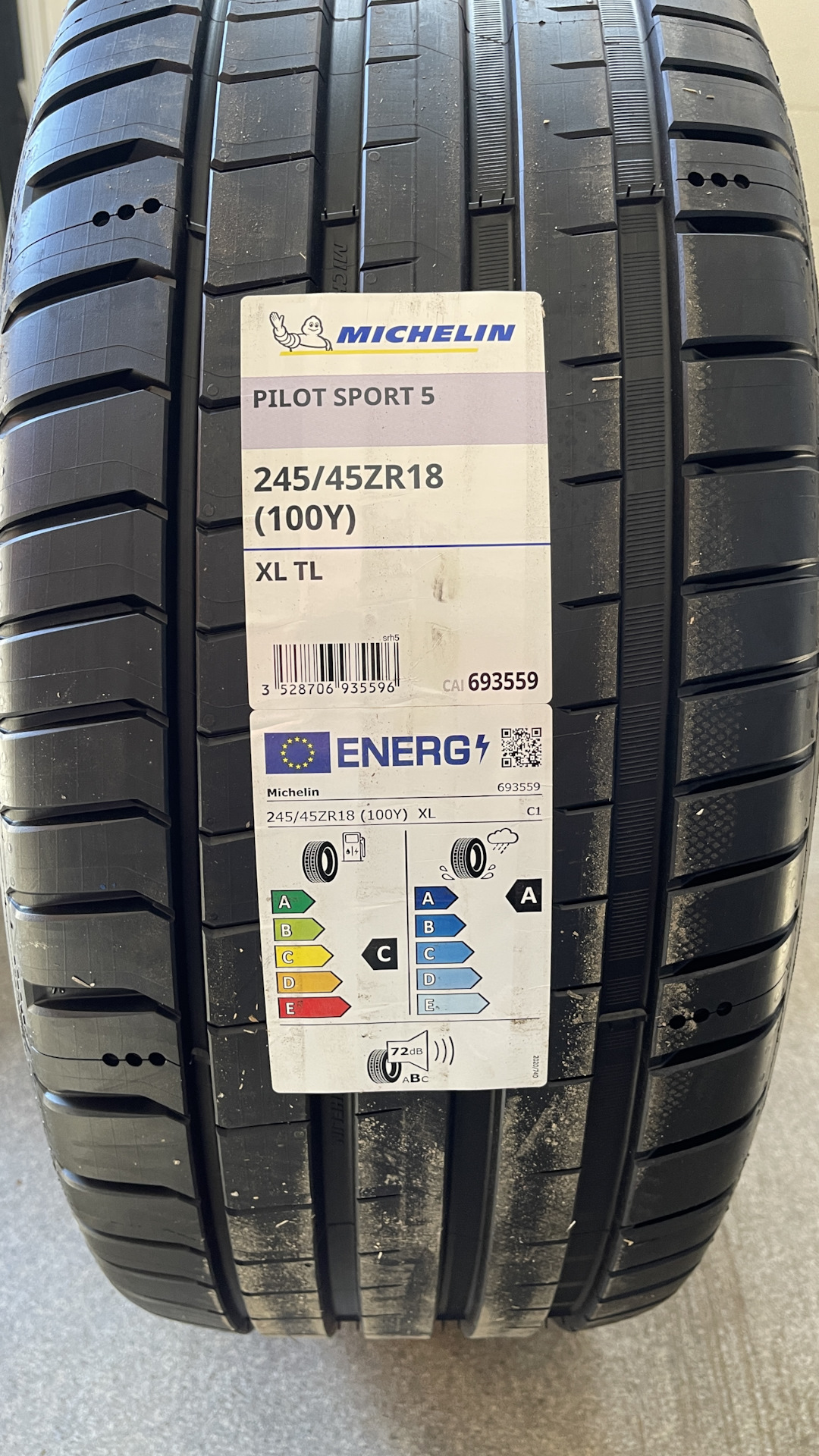 Michelin sport 5. Мишлен пилот спорт 5. Мишлен пилот спорт 5 225 45 17. Мишлен пилот 5 спорт 255 40 г19. Мишлен пилот спорт 245 45 za 17 95y.