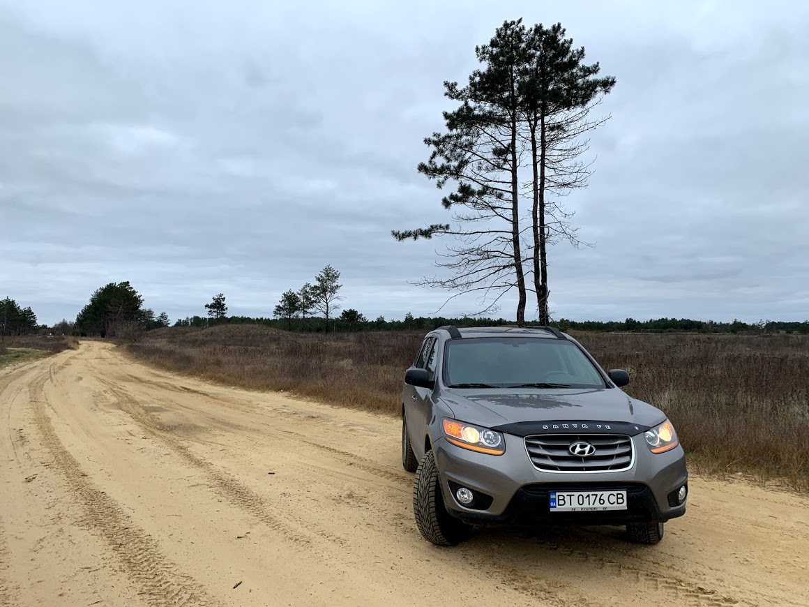 Хендай Санта Фе по бездорожью. Hyundai Santa Fe американец. Санта Фе 2 по бездорожью. Hyundai Santa Fe 2 для бездорожья.