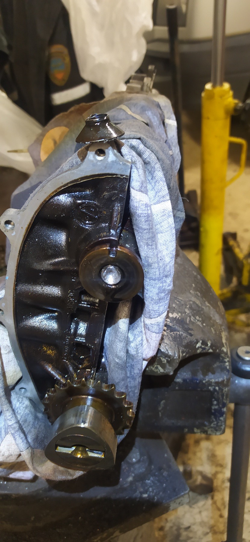 упростите выражение 3b- 2a+b. упростите выражение -9. решение уравнений a( 2 3 4) b(2 1 5). -6a-7b+3a-4b если a =3,2. вычислите 4 1/8-2 1/4.