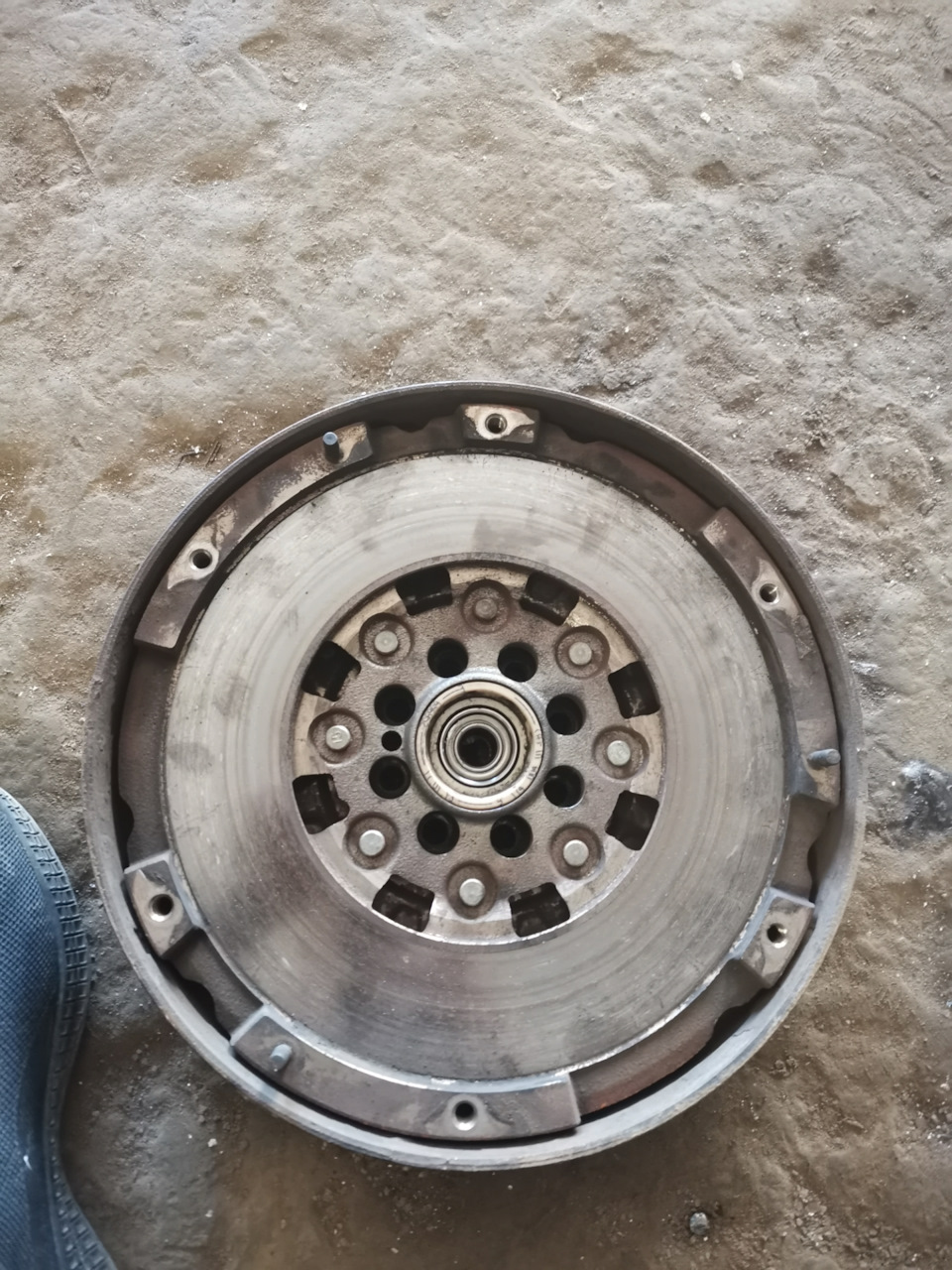 замена двухмассового маховика на одномассовый — Mercedes-Benz Vito (1G ...