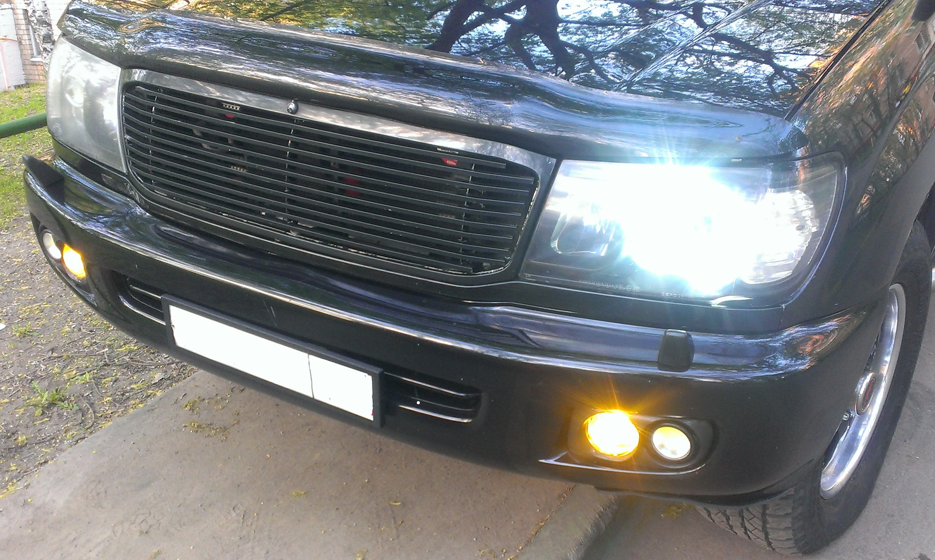 Тюнинг фар Хендай IX35: LED TUNING