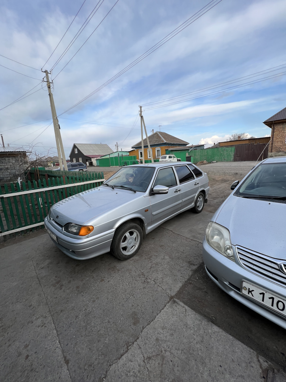 Тапочки тапотульки первый раз в жизни поставил литье — Lada 2114, 1,6 л,  2010 года | колёсные диски | DRIVE2