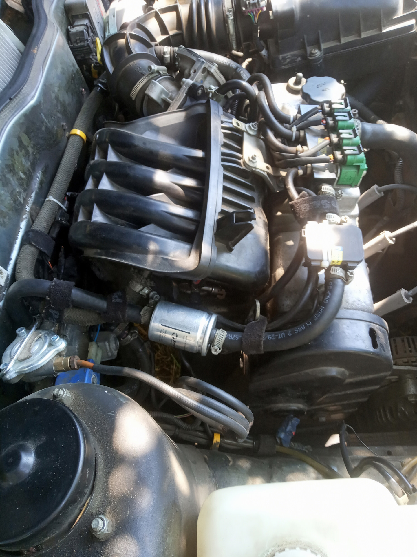 Замена шлангов ГБО 4 поколение. — Lada 2115, 1,6 л, 2011 года | своими ...