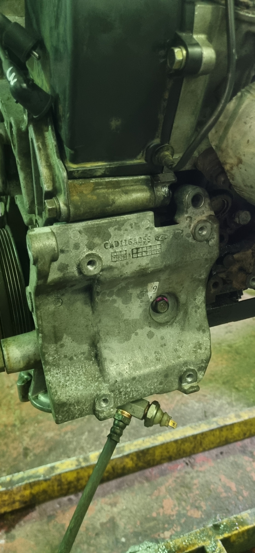 снятие внутреннего блока кондиционера. чистка кондиционера панасоник. демонтаж внутренний блок сплит системы. внешнего блока кондиционера митсубиси электрик. крышка внутреннего блока кондиционера fujitsu.