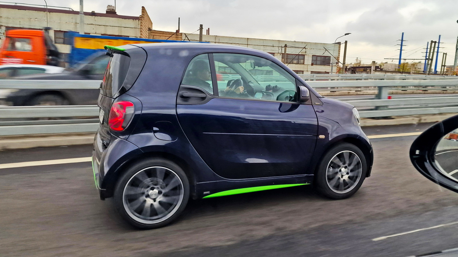 Smart fortwo (3G) 0.9 бензиновый 2018 | BRABUS Турботапок на DRIVE2