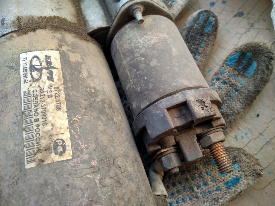 Фото в бортжурнале Chevrolet Niva (1G). Запчасти на фото: 3708010, 37460091