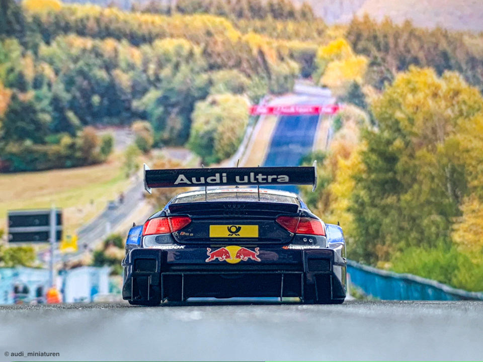 2013 Audi RS5 DTM 