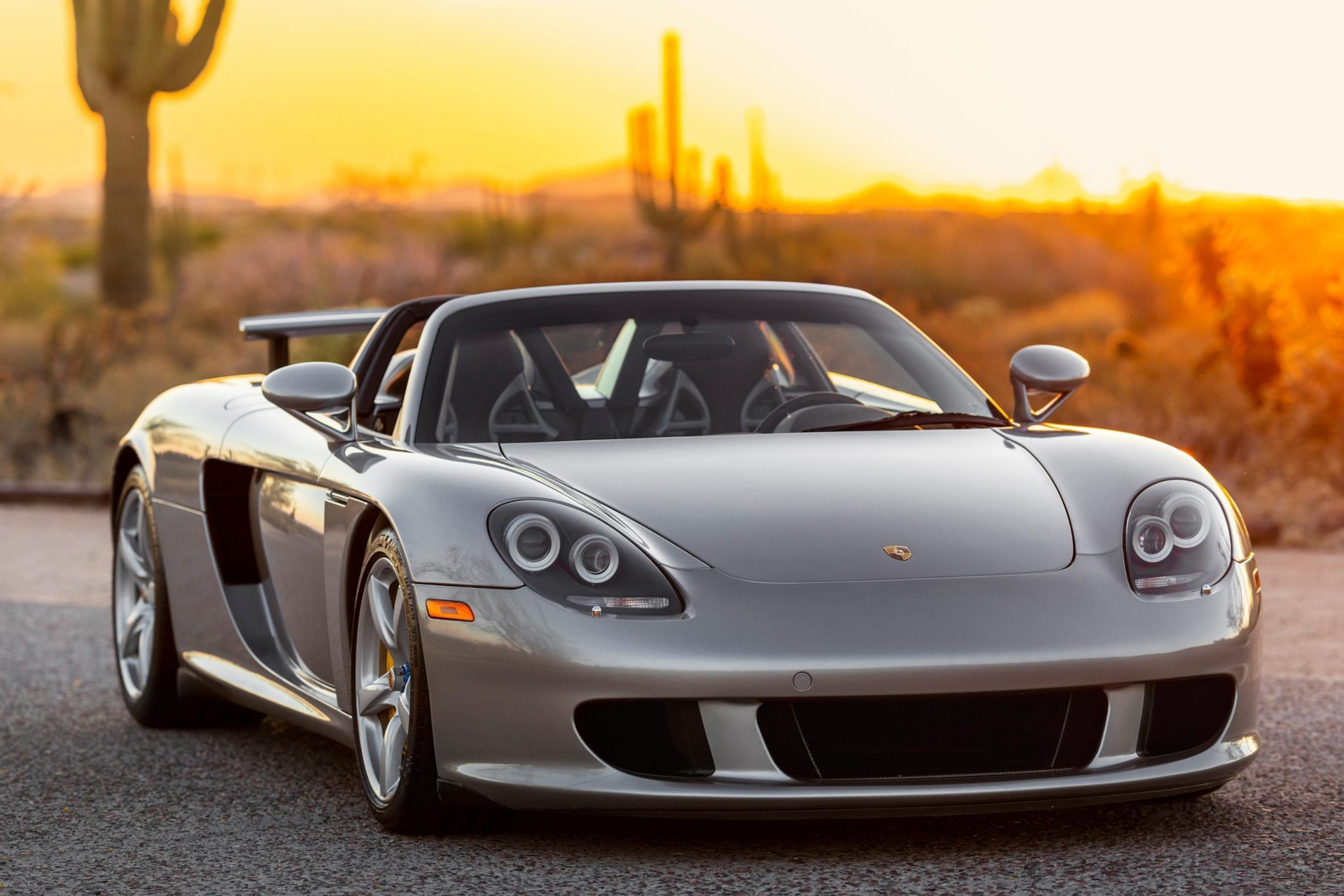 Фото porsche carrera gt