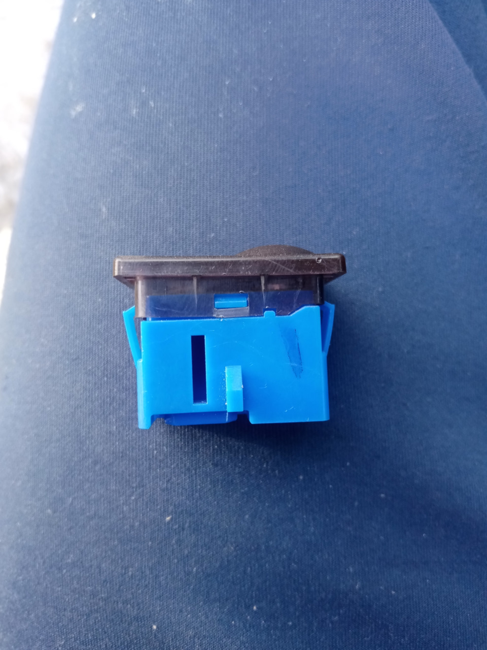 Датчик солнечной активности — Mitsubishi Lancer X, 1,9 л, 2008 года ...