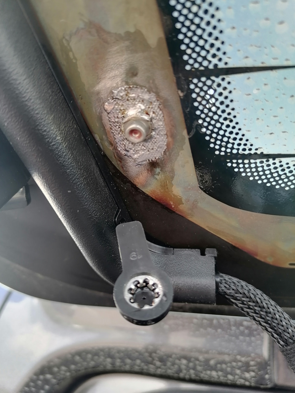 Отвалилась и вторая клемма обогрева заднего стакла — Jeep Wrangler (JL ...