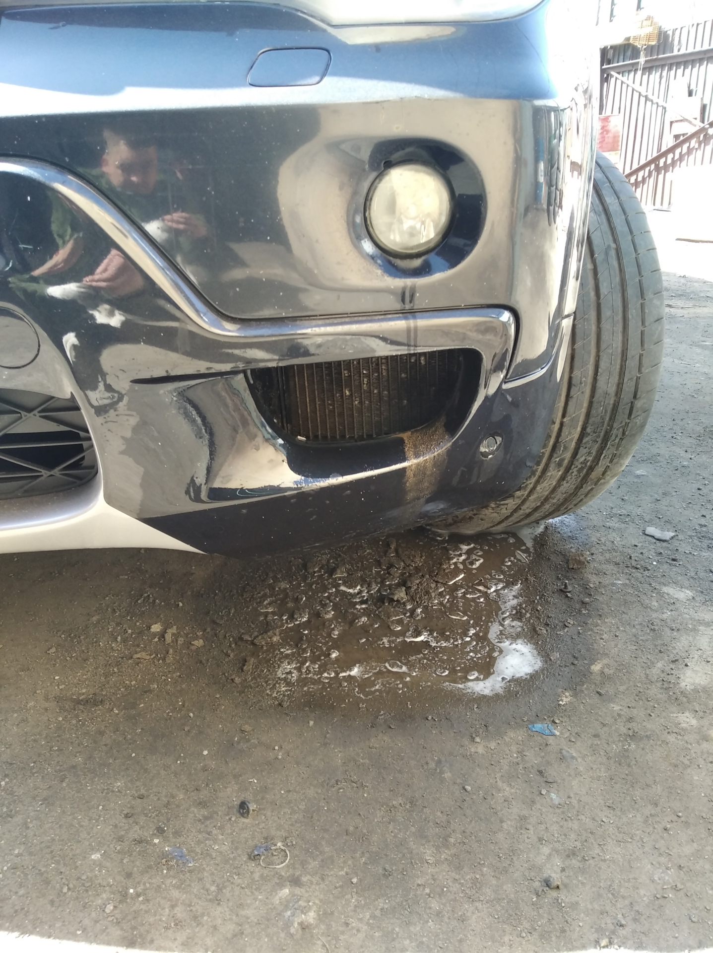 Чистка радиатора доп радиатора. — BMW X5 (E70), 4,8 л, 2008 года ...