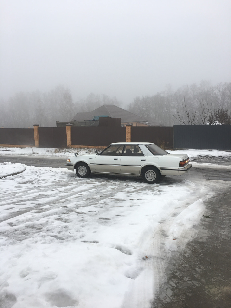 как сказали мои друзя — префектура Белгород — Toyota Crown (S120)