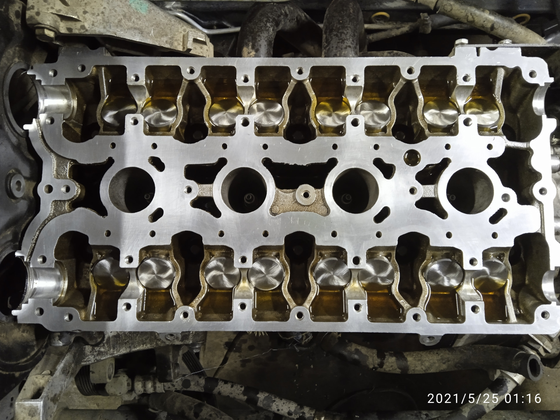 Швы моторного щита, ч. 2 + гидрики — Lada Приора седан, 1,6 л, 2011 ...