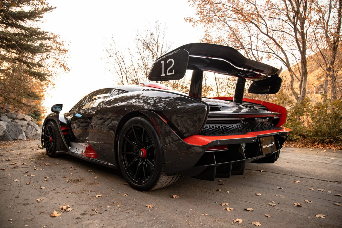 Хр машина. MCLAREN Senna. MCLAREN Senna XP Master of Monaco. MCLAREN Senna mso. MCLAREN Senna в гараже.