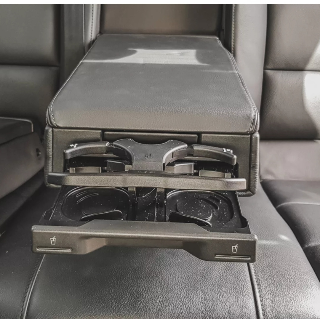 Задний подлокотник ауди а6 с6 с подстаканниками (поиск) — Audi A6 (C6 ...