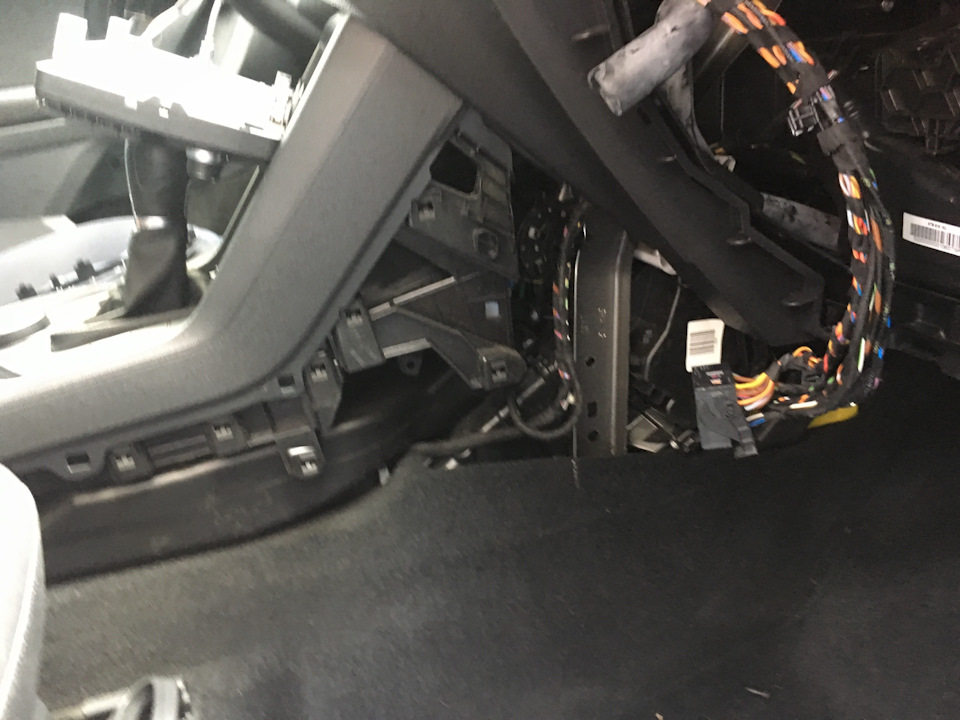 Фото в бортжурнале Volkswagen Tiguan (2G)