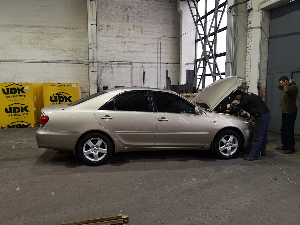 Камри 30 занижение. Камри 30 серебро. Камри 30 на 17 дисках. Камри 30 драйв. Камри 30 драйв.