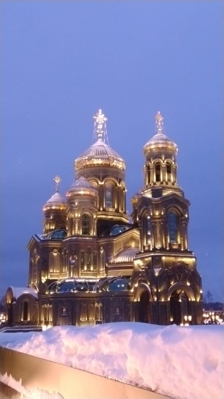 храм вооружённых сил. — Renault Koleos (2G)